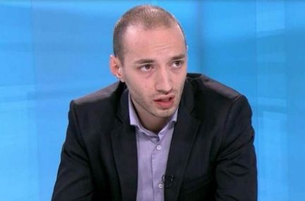 Политолог обясни ще успее ли вотът на недоверие на БСП и време ли е за ремонт на кабинета 