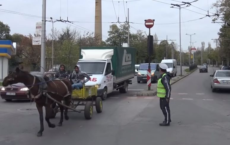 Безумен скандал! Катаджия пощръкля и се разпсува като хамалин: Ша ти прасна една палка и ша са пос*реш! (ВИДЕО)