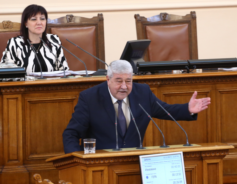 Спас Гърневски: БСП прелива от милионери, а политическата ѝ база са социално слаби хора