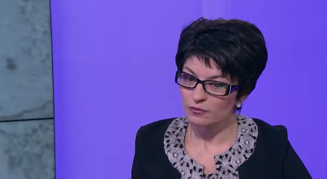 Десислава Атанасова: Вотът на недоверие ще се превърне в безпомощен вик на БСП и ДПС