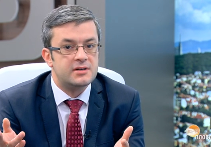 Тома Биков: Едни хора се събудиха буквално за една вечер богати от бандитската приватизация