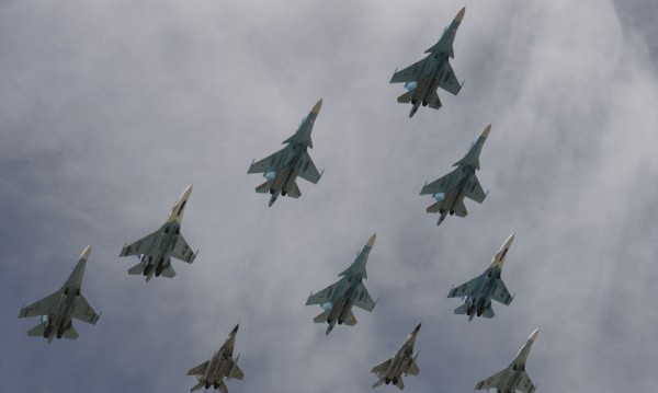 Руската авиация за последната седмица е унищожила повече от 1200 обекти на терористите в Сирия
