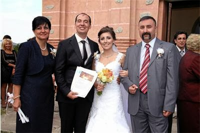 Какво не знаем за Цвета Караянчева - най-младата баба, избрана за шеф на Народното събрание, откакто то съществува (СНИМКА)