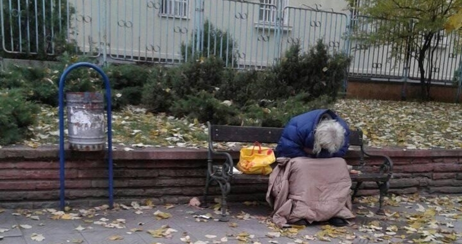 Община Враца търси под дърво и камък бездомника Йордан