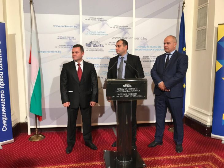 Жега в парламента: БСП пак настървено атакува Борисов, искат да бъде разпитан, намесиха и Цацаров! (СНИМКИ)