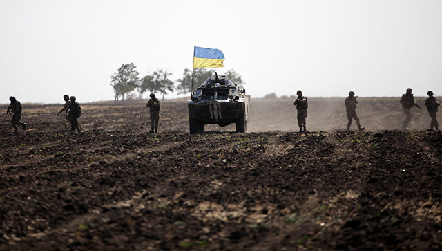 Американски медии разказаха за прилив на гейове, лесбийки и травестити в украинската армия 