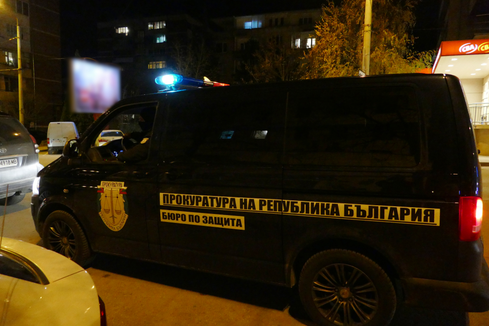 Красива БГ певица сред закопчаните при спецакцията на прокуратурата 