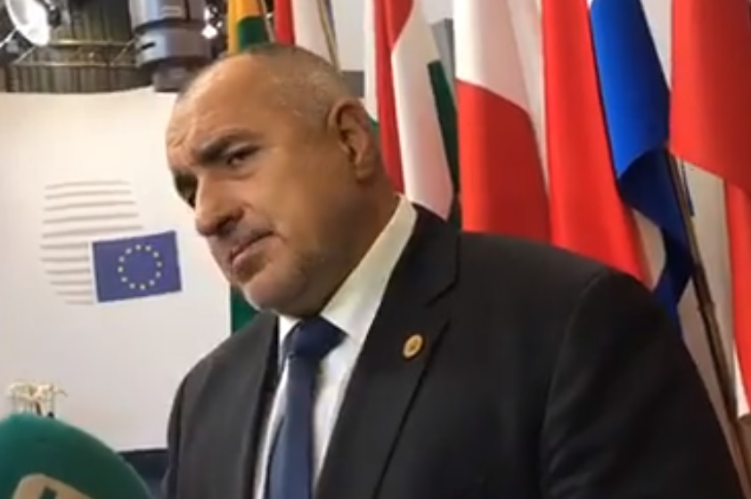 Борисов от Брюксел: Майка ми, Бог да я прости, умря от рак, готов съм след среща с Радев да преразгледам и мораториума с лекарствата! (ВИДЕО)