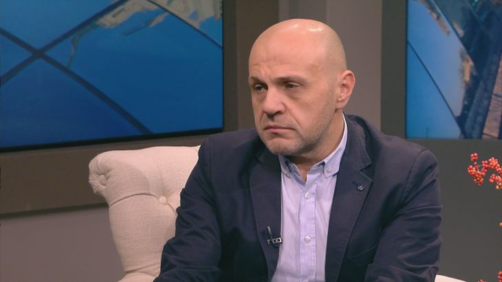 Томислав Дончев посъветва президента да внимава, защото...