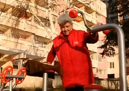 "Мис Баба" е Херкулес! Спечелила 20 медала по тласкане на гюле и хвърляне на диск