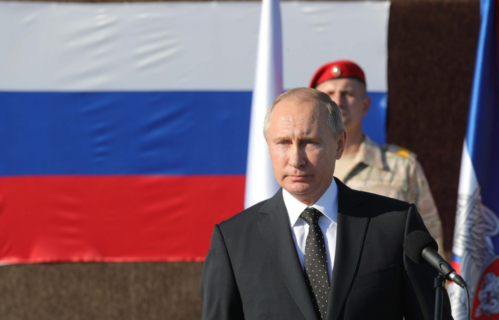 Летци-изтребители разказаха как са прикривали самолета на Путин до Сирия      
