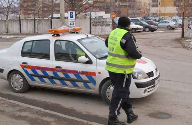 Отстраняват шефа на пазарджишкия ДАИ, вкарал екипа си в затвора