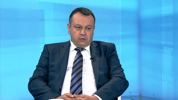 Хамид Хамид от ДПС пргнозира вот след вот на недоверие към првителството през 2018-а! 