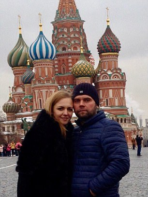  Ревнив съпруг преби жена си до смърт, а след това изпрати снимка от бруталната атака на приятелите си (СНИМКИ/ВИДЕО 18+)