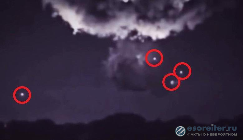 Уникално! Фотограф засне как НЛО точат енергия от буреносни облаци (ВИДЕО) 