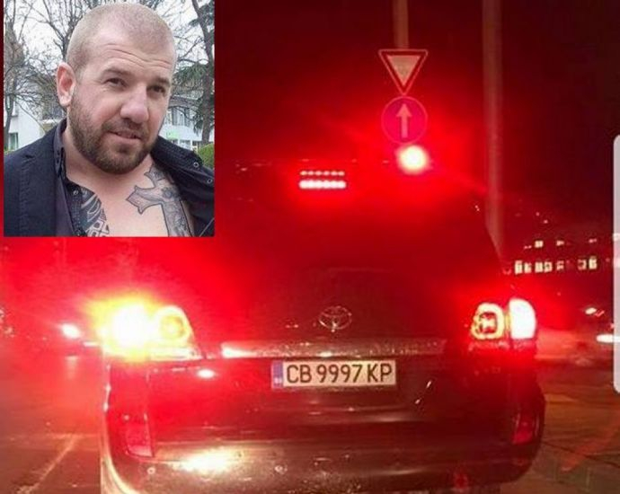 Бургазлии бесни на Динко: Кара като луд, ще ни убие! Той шикалкави: Това е шофьорът ми, ще му избия всички зъби! 