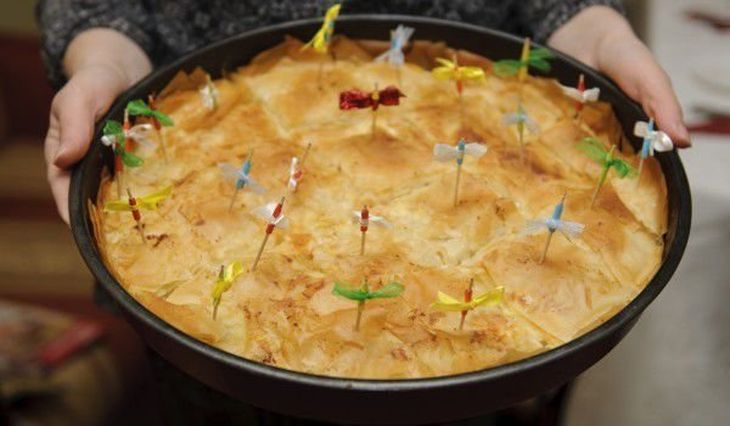 30 забавни и щури късмети за коледната баница!