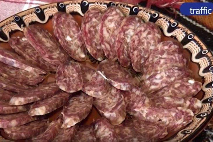 Майстори разкриха тайната на вкусната луканка! 