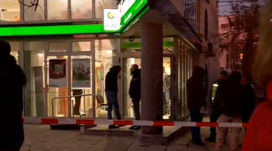 Нови подробности за среднощния екшън с банкомат в София (ПЪРВИ СНИМКИ)