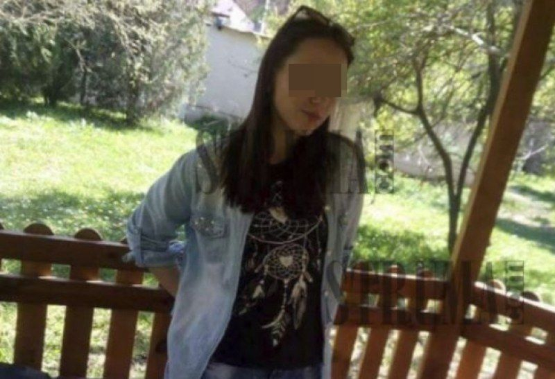 Ученичка от елитна гимназия изчезна в новогодишната нощ, родителите й полудяха от притеснение, а тя...