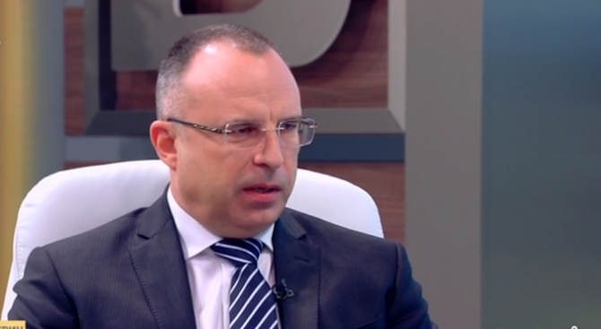 Министър Порожанов разкри ще скачат ли цените на храните