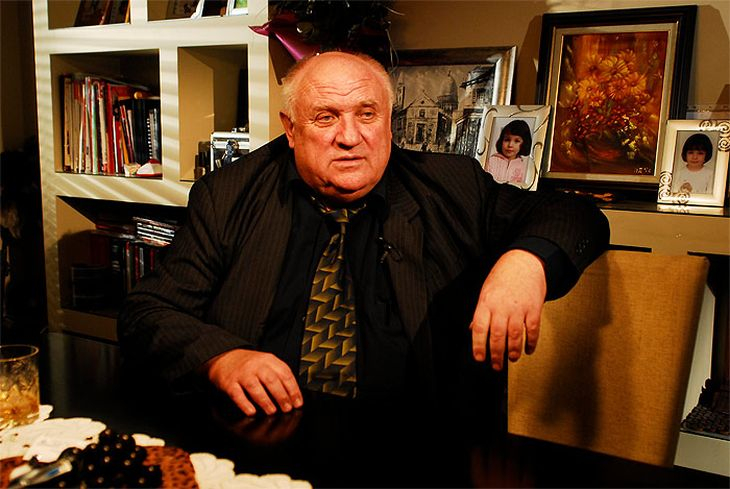 Адвокат Марковски обяви пред БЛИЦ би ли станал защитник на шесторния убиец и защо смята, че този звяр още не се е самоубил!