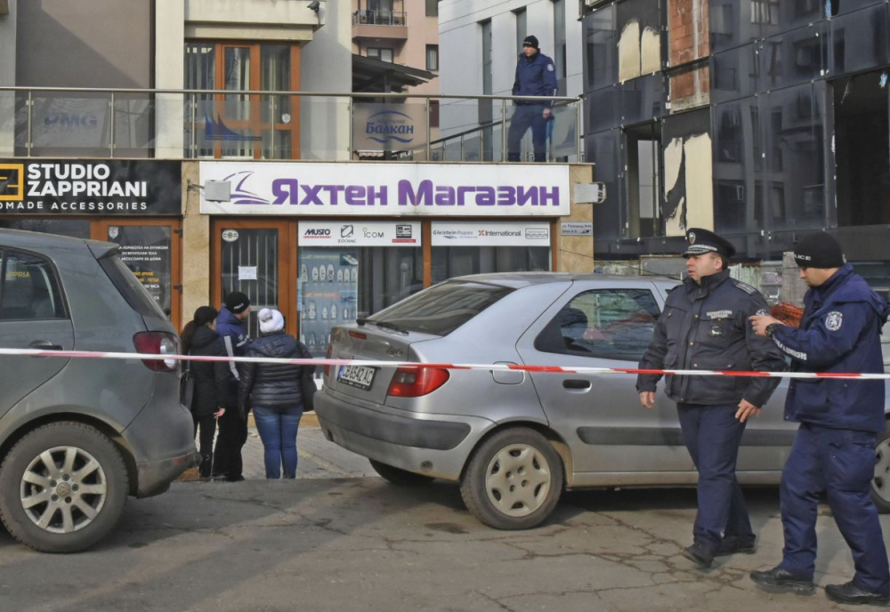 Свидетели на покушението срещу Христов чули 3 изстрела 