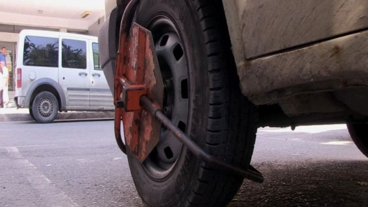 Законът застига всеки! Известен роден актьор си изпати жестоко, служител го подведе и го одруса свирепо! (СНИМКА)