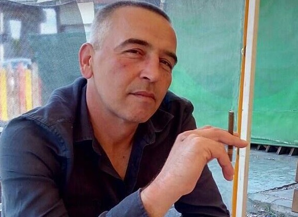 Само в БЛИЦ! Полицай кълне грозно във "Фейсбук": Да ви се случи това, което стана в Нови Искър 