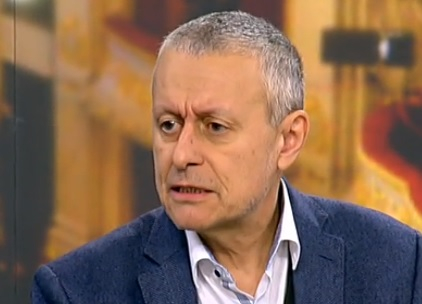 Соломон Паси откри прелюбопитна връзка между уникалната реч на Туск, Христо Стоичков и папа Йоан Павел Втори! 
