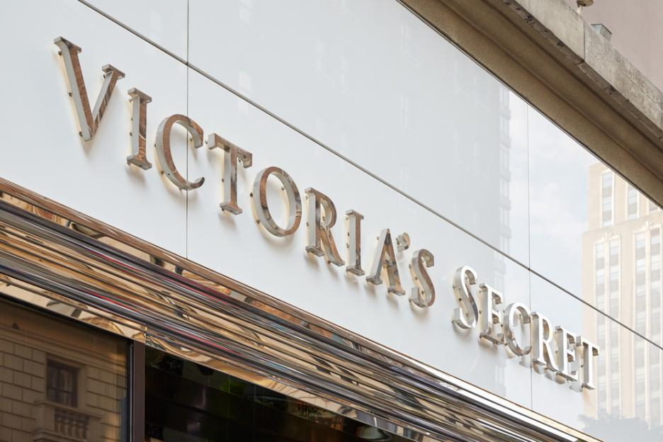 Трагичната история на гения зад Victoria's Secret