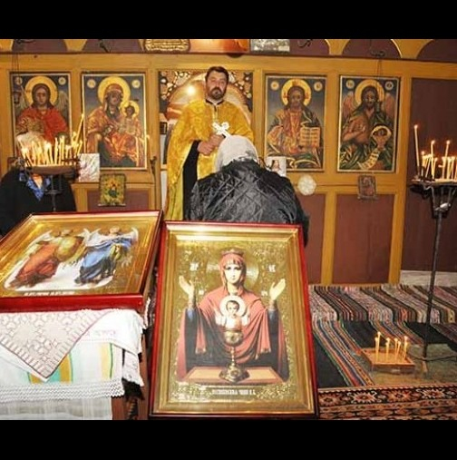 Иконите, които поставени в дома според случая, носят здраве и късмет на семейството (СНИМКИ)