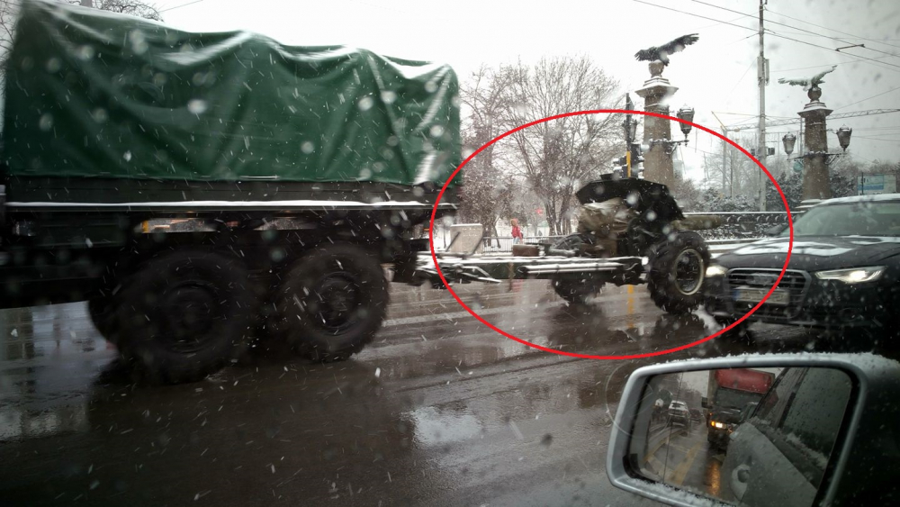 Само в БЛИЦ! Страховито оръжие „шета“ из София – уловиха го на Орлов мост (СНИМКИ)
