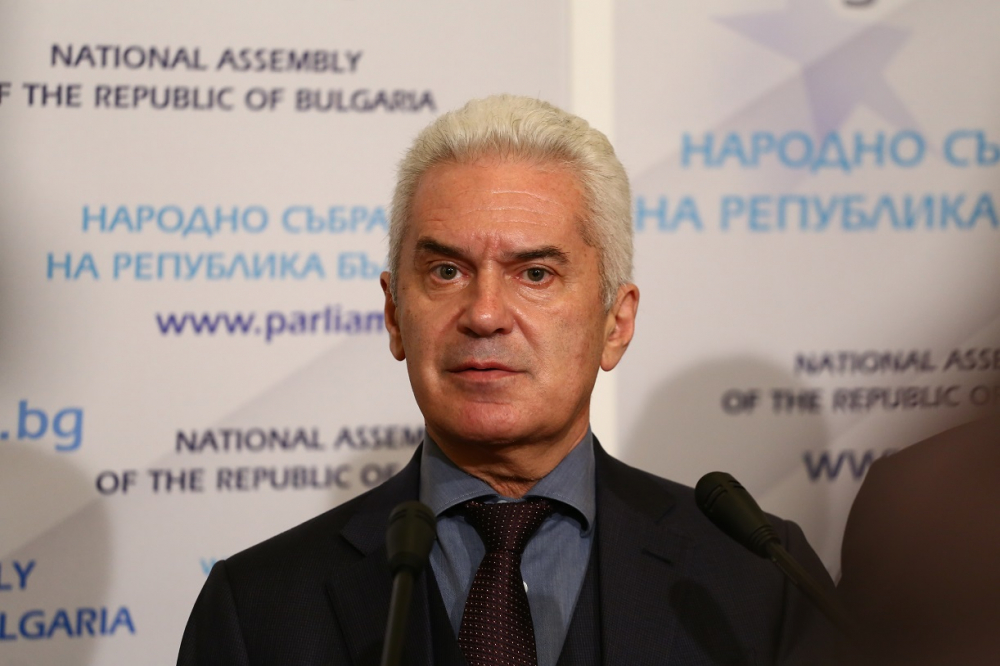 Волен Сидеров: Срещу определена сума пари по-необразовани и лесни за манипулация стават „джендъри”