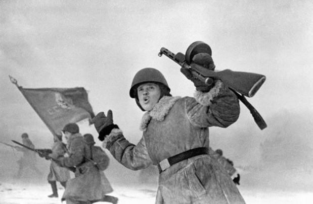 Паметна дата: 75 години от разкъсването на хитлеристката блокада на Ленинград (СНИМКИ/ИФОГРАФИКА)