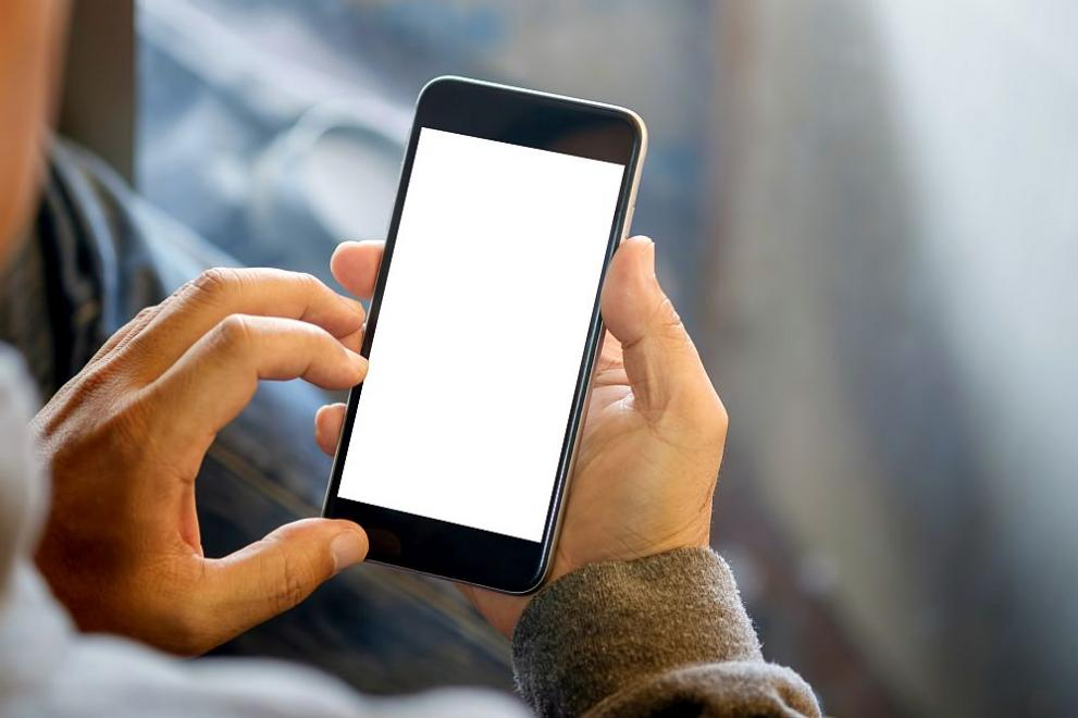 Шпионски скандал! Ливанска агенция следи потребители на смартфони по цял свят?