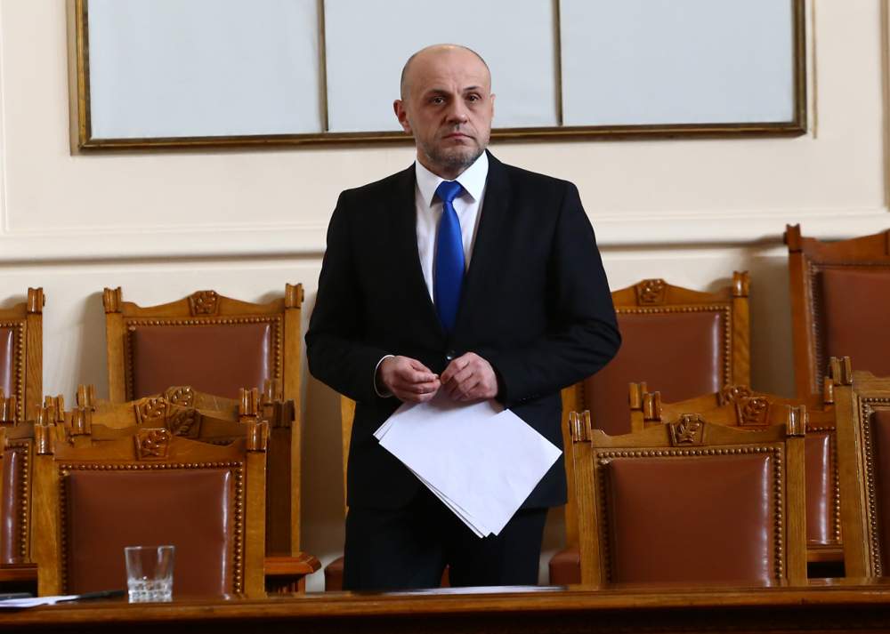 Дончев коментира ключовия отрасъл, който се развива по-мощно и от енергетиката ни