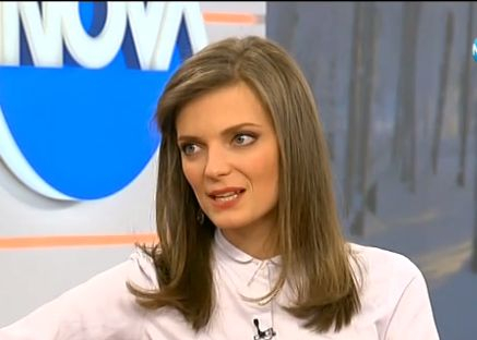 Новото лице на Нова телевизия Нора Шопова разкри: Повечето хора, с които работим, са хомосексуалисти!