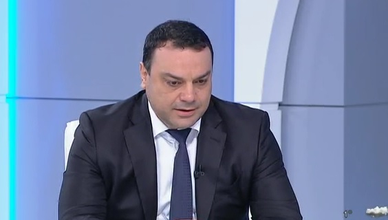 Почерня от жалейки за починалия син на Московски