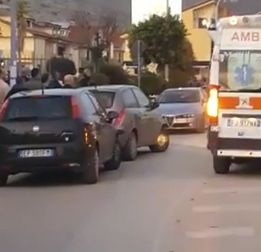 Подивял италианец излезе с оръжие на балкона си и стана страшно (ВИДЕО)