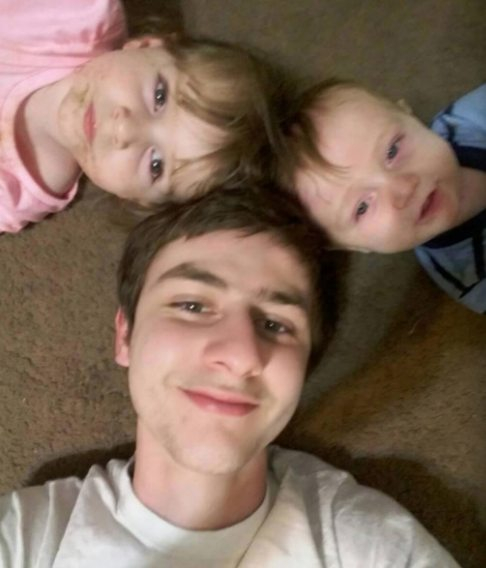 Изрод уби жена си пред невръстните им деца, сложи главата на майка им в хладилника и каза ... (СНИМКИ)