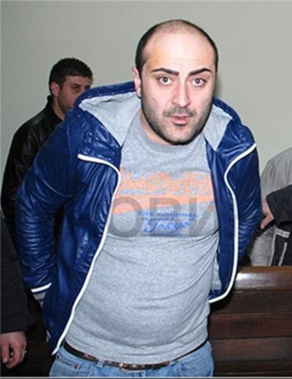 Хасковският крими герой Генади пак е на топло след кражба в комбина с ром