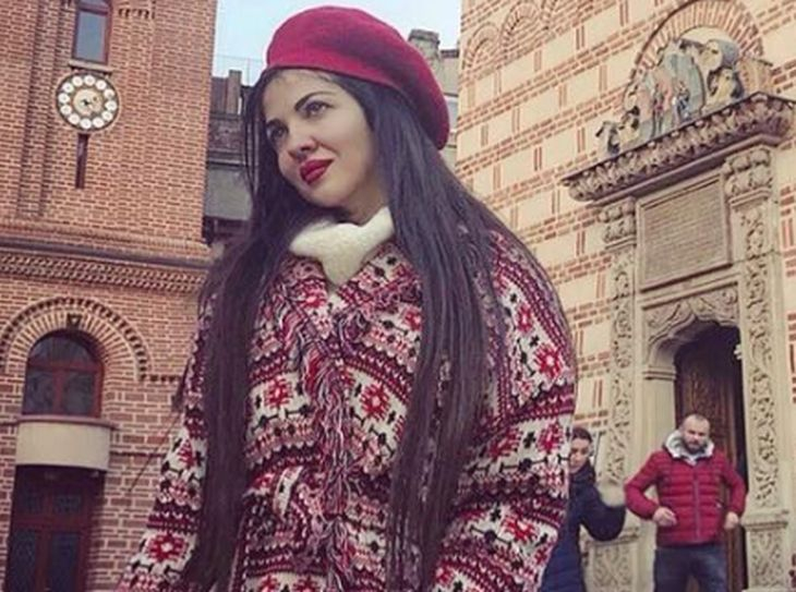 Не е за вярване! Райна показа мъжа до себе си след 5 години тайни! (СНИМКИ)