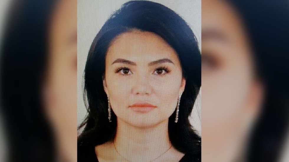 Ревнива жена подмами с хард секс гаджето си и го кастрира (СНИМКИ 18+)