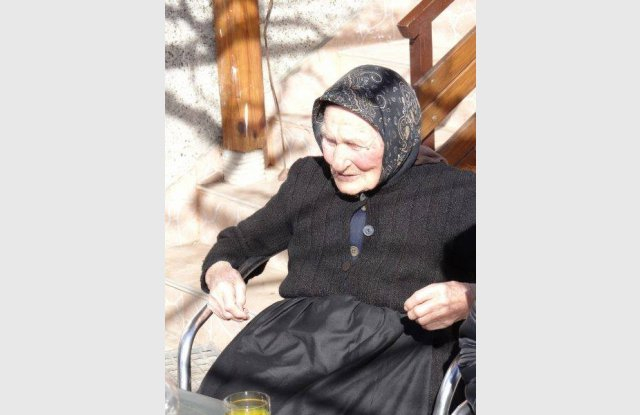 Цяло Съединение се радва днес на празника на баба Пена