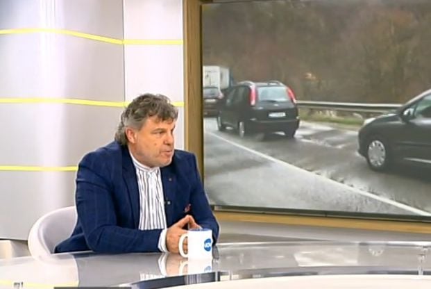 Шефът на авто инструкторите за катастрофите: Шофьорите продължават да карат като дядовците си!