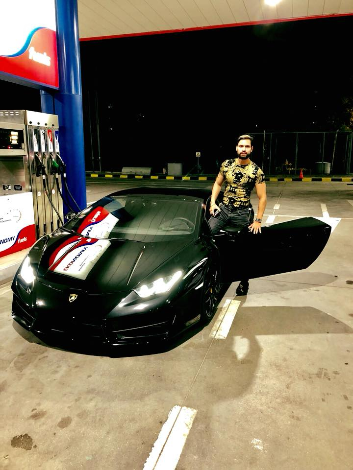 Ексклузивно и само в БЛИЦ! Ето кой е богаташът с лъскавото Lamborghini, което подлуди София! (СНИМКИ/ВИДЕО)