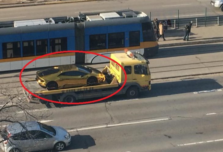 Ексклузивно и само в БЛИЦ! Ето кой е богаташът с лъскавото Lamborghini, което подлуди София! (СНИМКИ/ВИДЕО)