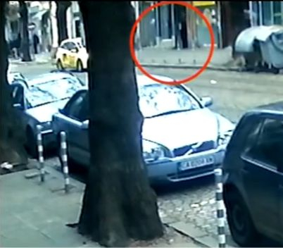 Удължиха мярката на Емилиян и авера му, които цяла България видя как безочливо крадат