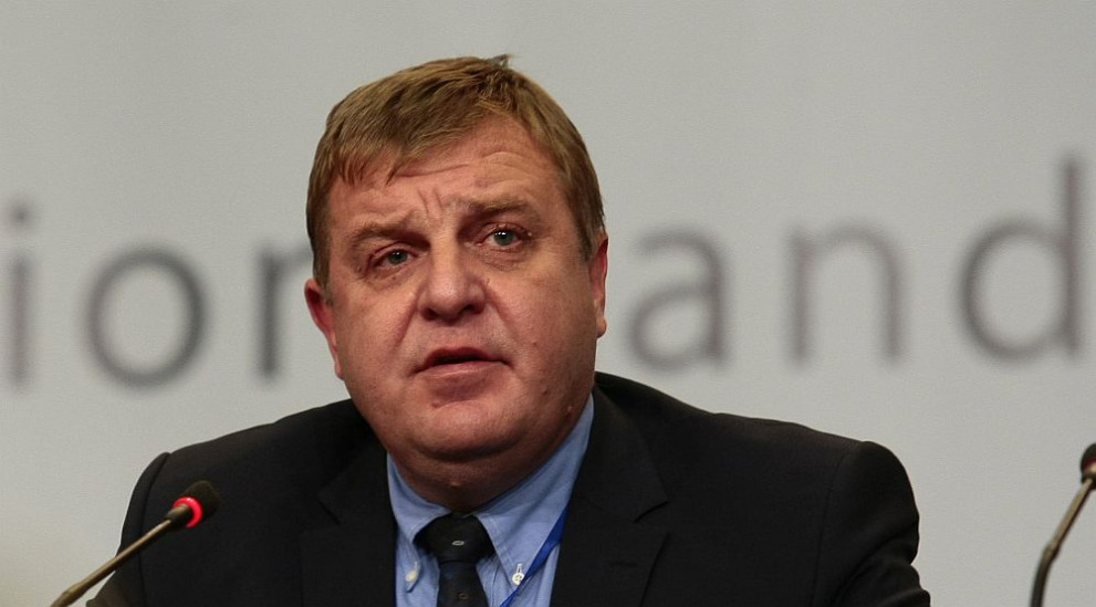 Каракачанов с гореща информация за случилото се със съпругата на президента (ВИДЕО)